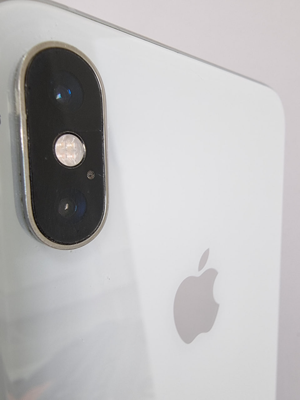 iPhone Xs Max 512Gb Silver (Заменен АКБ / Без коробки / Заменен дисплей) - Б/У . . + iPhone Xs Max 512Gb Silver (Заменен АКБ / Без коробки / Заменен дисплей) - Б/У . . +