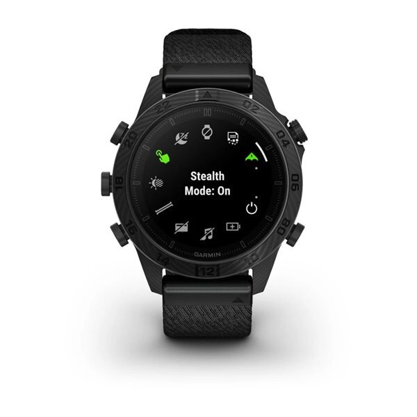 Умные часы Garmin MARQ Commander (Gen 2) Carbon Edition