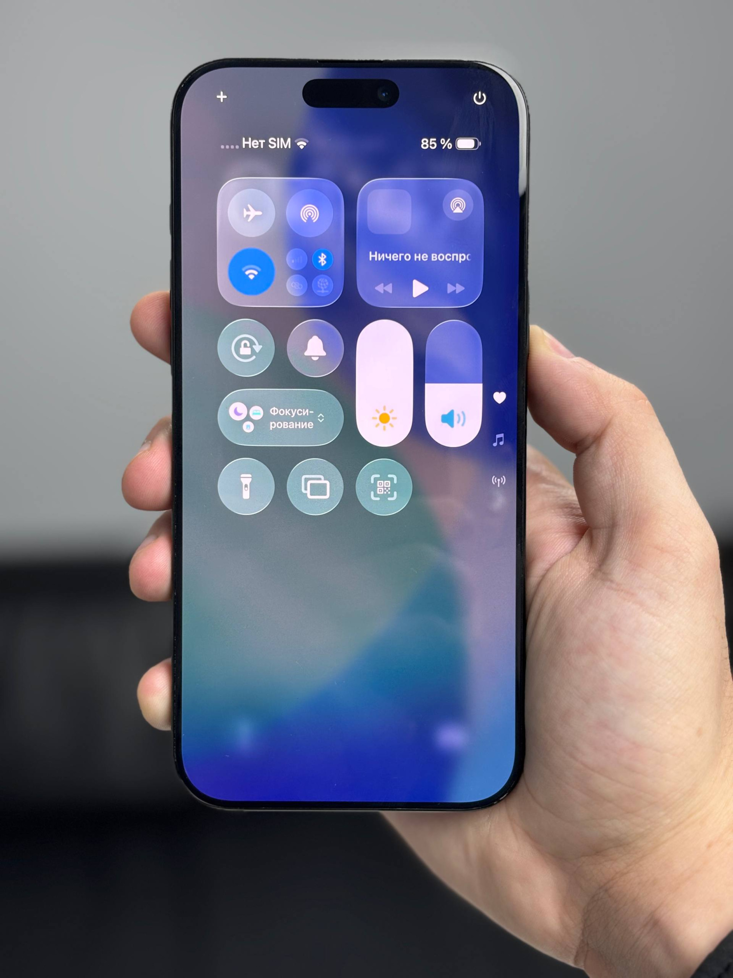 iPhone 16 Pro Max 256Gb Black Titanium (1 sim + eSIM / 100% / без коробки) - Б/У . . .